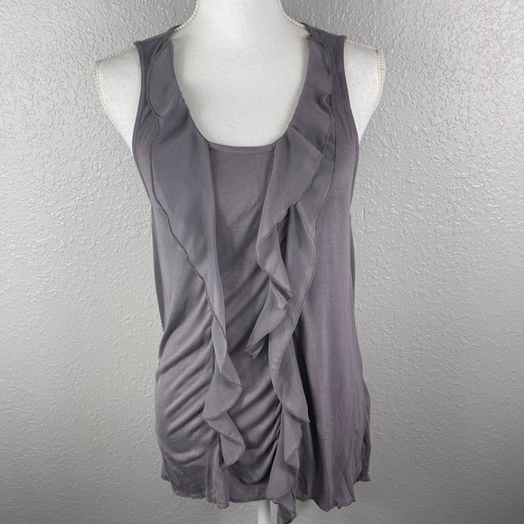 Lavender tank top with ruffle detail - Picture 8 of 9